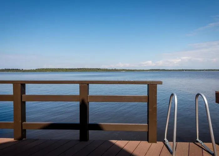 Reelinki Seafront Amando Villa