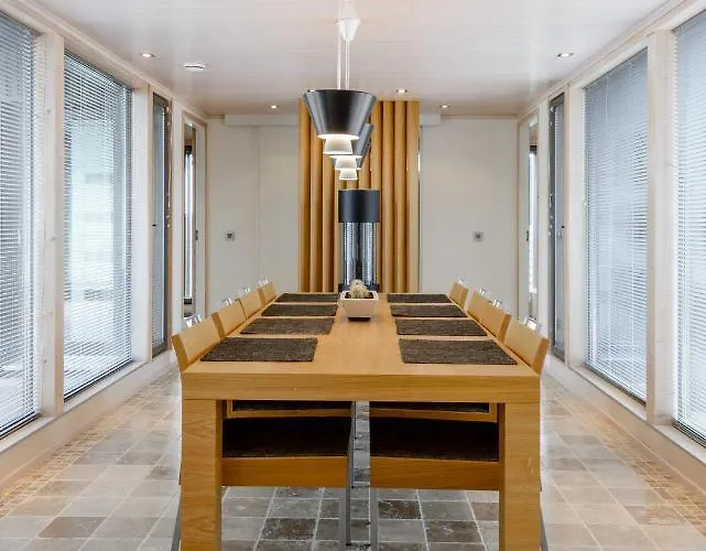 Reelinki Seafront Amando Villa Pori