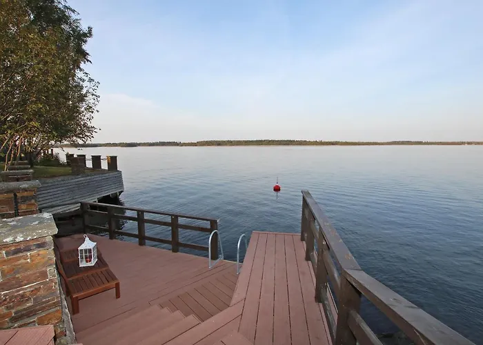 Villa Reelinki Seafront Amando *